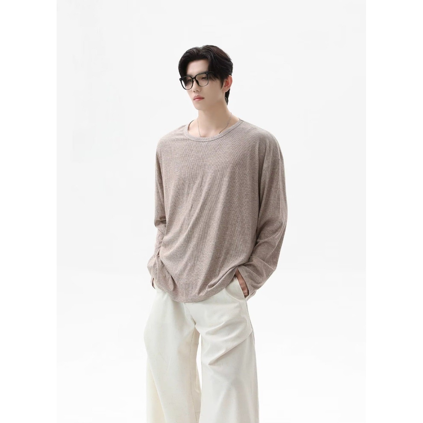 Undershirt Crew Neck - تي شيرت جديد لخريف 2026 بأكمام